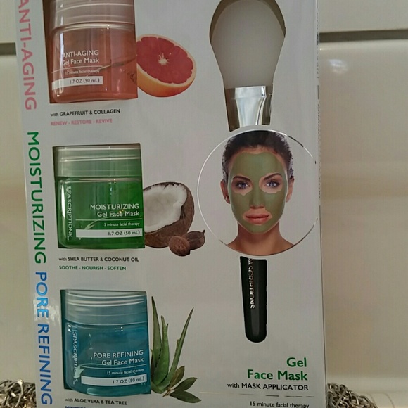 Gel face mask with applicator - Picture 2 of 6